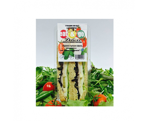 Триъгълен сандвич Ийт енд Го Делукс Пуешко филе и моцарела Триъгълен сандвич Ийт енд Го Делукс Пуешко филе и моцарела